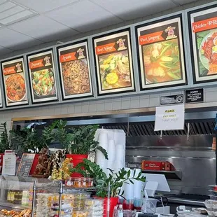 ramen and noodles, interior