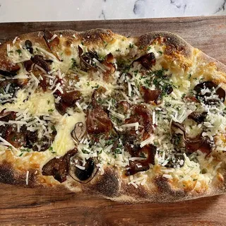 Truffle Cheeks Pinsa