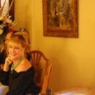 Sandra D.