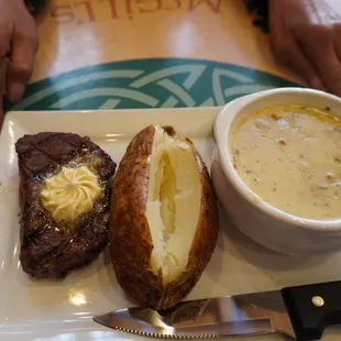 soup, soups and chowder, chowder, food