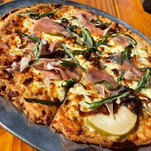 Honey Pear with gluten free crust