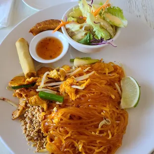 Lunch Pork Pad Thai