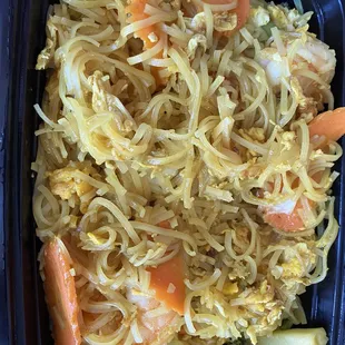 Singapore Noodles with shrimp