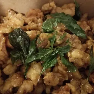 Crispy Basil Garlic Chicken