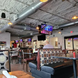 the interior of pio pio
