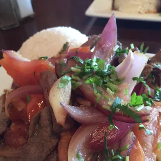 Lomo Saltado