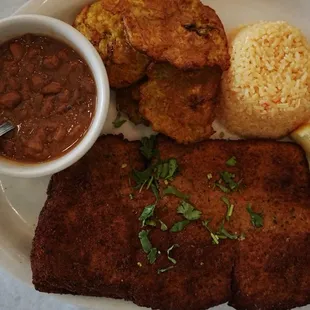 chicken wings and fried chicken, bbq wings, chicken wings, bbq chicken, poultry, fried chicken, chicken, fried chicken wings, food