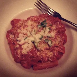 Rigatoni Bolognese