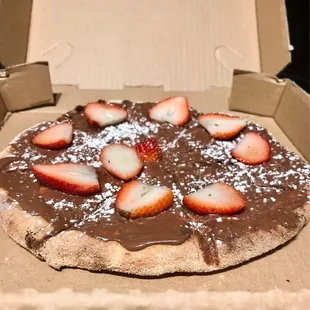 Fresa y Chocolate Pizza