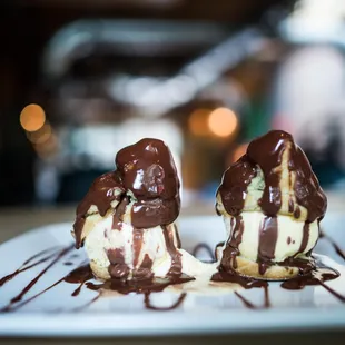 Profiteroles