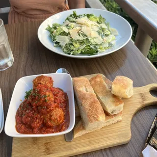 Piola Meatballs