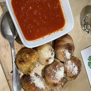 Cold, flavorless day old garlic &quot;knots&quot;