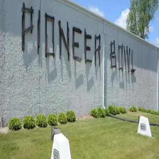 burritos and wraps, outside