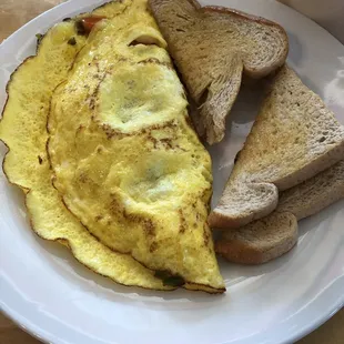 My omelet with toast