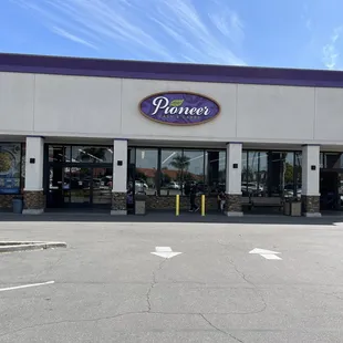 Outside Pioneer Cash and Carry.