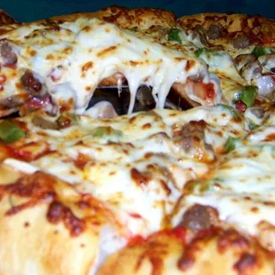 Gourmet Hand Tossed Pizza