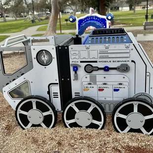 Cool space car, great if your child loves to play pretend like our 6 year old!