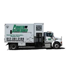 Mobile Destruction &amp; Recycling Operations: Paper, Hard Drives &amp; Non-Paper Media