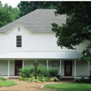 Pioneer Springs Community School
