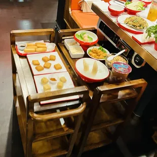 sushi and sashimi, interior