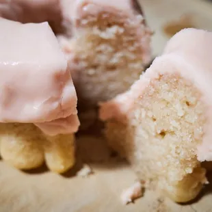 Strawberry guava cake bomb (interior)