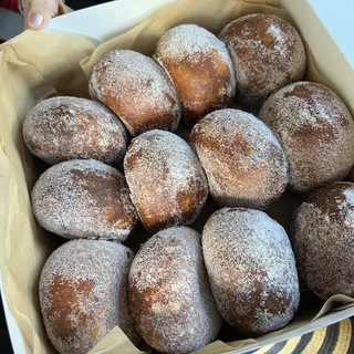 Malasadas - Classic (12)