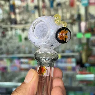 Spoon pipe w/millie flower marble