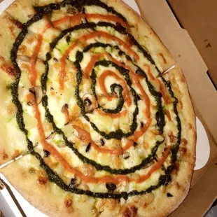 Margarita pizza with pineapple and mushroom.