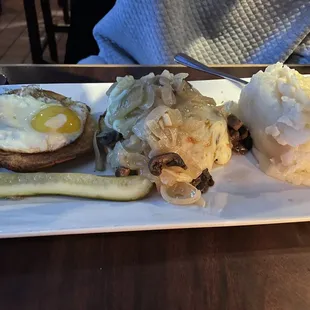 American Cheese Burger with egg