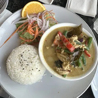 Green Curry served with Jasmine Rice