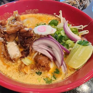 SOFT SHELL CRAB CURRY RAMEN
