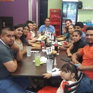 Riquísimo Tacos
