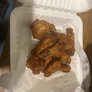 Weird Wings that came with the pizza combo
