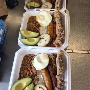 BANDEJA PAISA