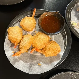 chicken wings and fried chicken, food