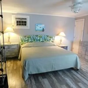 Salt life spacious king bedroom