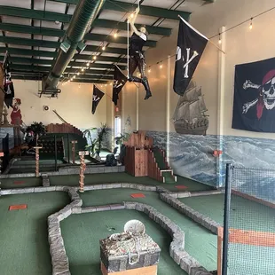 Fun pirate decorations