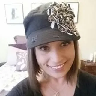 Kelli R.