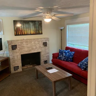 Cottage 2 living room