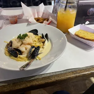 Seafood Cream Pasta