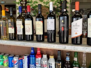 Katina's Mini Market