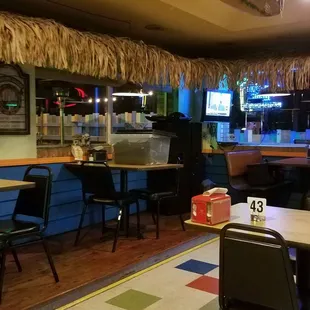 sushi and sashimi, interior