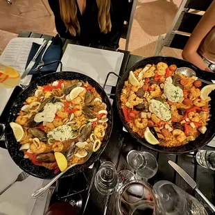 Seafood and Mixta Paella