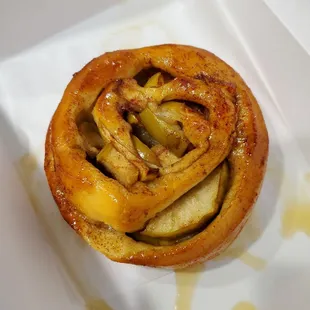 Apple Cinnamon Roll