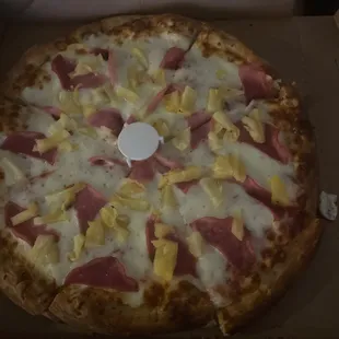 Hawaiian Pizza
