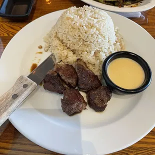 Lunch portion of Hibachi Filet Mignon. Little light on the protein sadly.