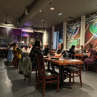 interior, pizza