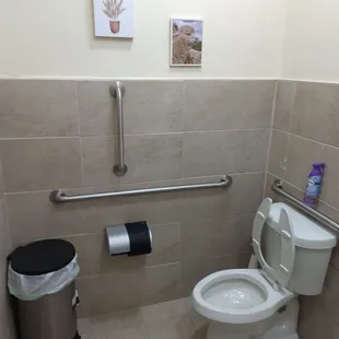 Clean bathroom
