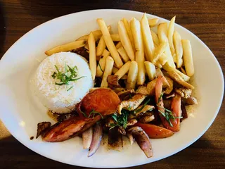 Cholo's Peruvian Restaurant