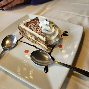 dessert, food